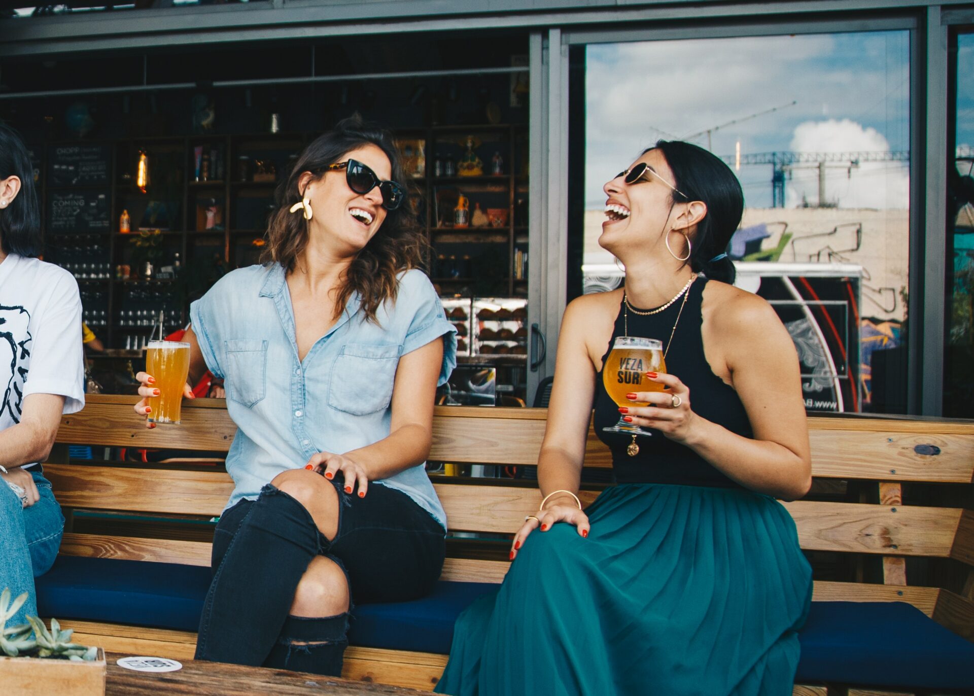 Best Patio Bars and Beer Gardens in Capitol Hill Woodworth Apartments