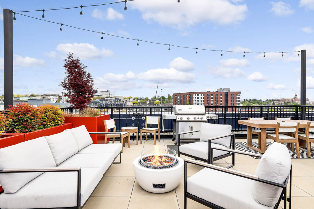 Woodworth Rooftop Firepit, Lounge, and Grill